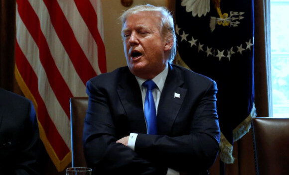 image: Bekrefter at Trump er udugelig og aldri burde vært president, men er han også en skurk og en landssviker?